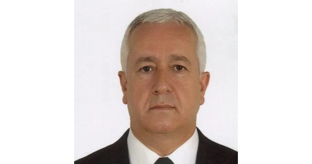 Sadir Durmaz kimdir?
