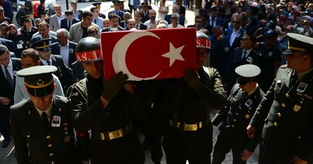 Şehit Uzman Çavuş'u Bozüyük'te 10 bin kişi uğurladı