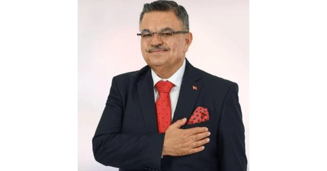 Selim Yağcı kimdir?