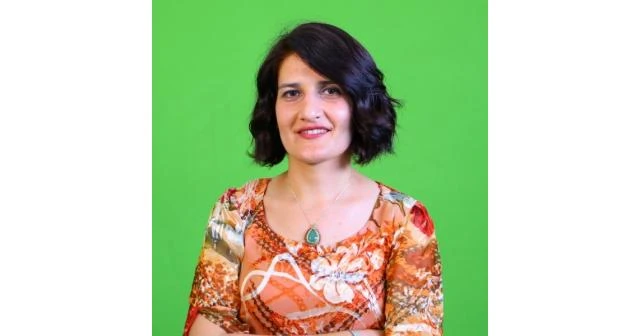 Semra Güzel  kimdir?
