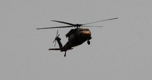 Sınır hattında helikopter hareketliliği