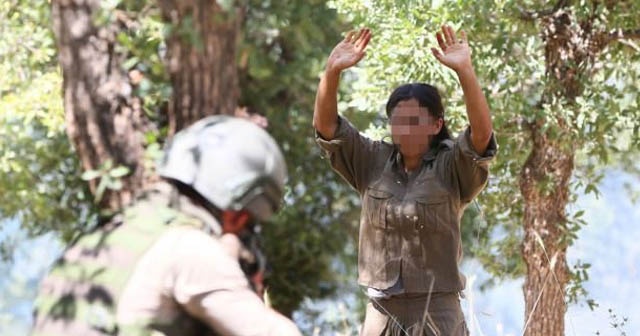 Teslim olan kadın teröristler PKK&#039;daki büyük paniği anlattı