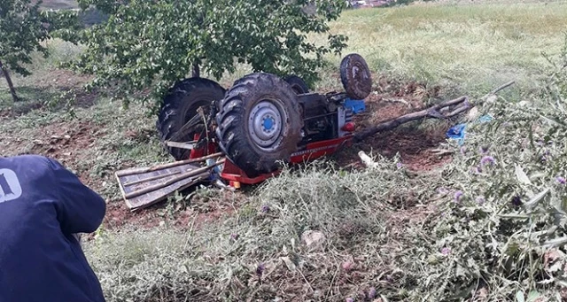 Traktör devrildi: 1 ölü!