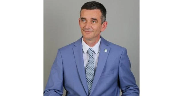 Ümit Dikbayır kimdir?