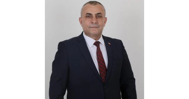 Yaşar Sayan kimdir?