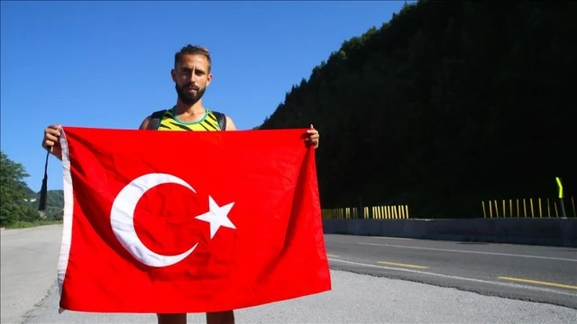 '15 Temmuz Vefa Koşusu'nu başlatan Bekir Zengin, Düzce'de