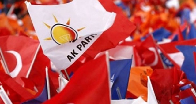 AK Parti’de yetersiz kadrolar yenilenecek