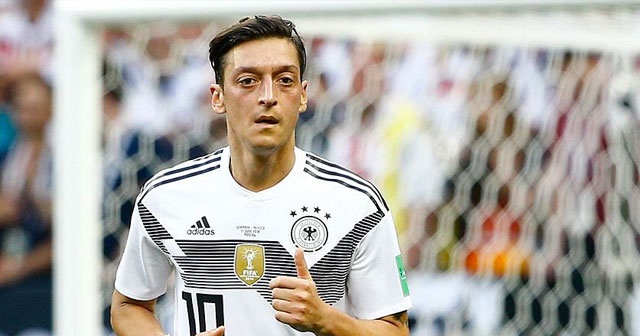 Almanya Futbol Federasyonu&#039;ndan Mesut Özil açıklaması