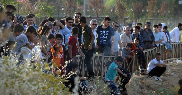 Cizre&#039;de nehre giren 2 çocuk boğuldu