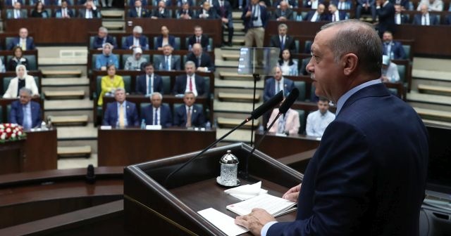 Cumhurbaşkanı Erdoğan: Milletimizin askerlikle bağının kopmasını doğru bulmuyoruz