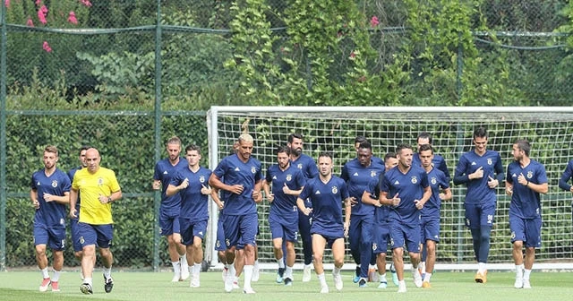 Fenerbahçe’de yeni sezon hazırlıkları sürüyor