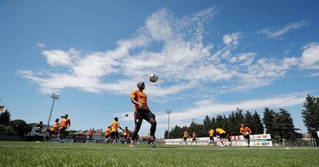 Galatasaray&#039;da yeni sezon mesaisi sürüyor