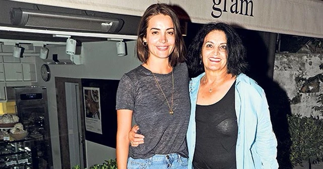 İrem Sak'tan flaş karar!