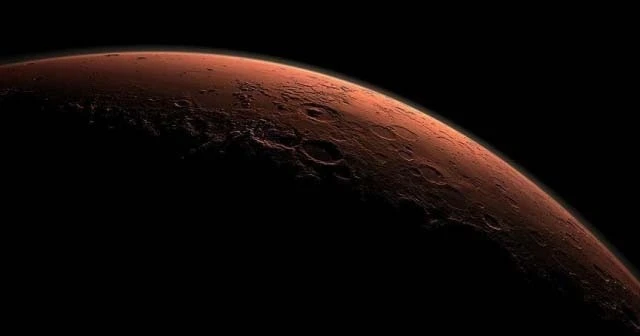 Mars, Dünya'ya en yakın konumda