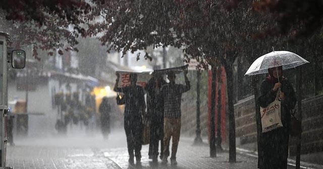 Meteoroloji yağış için saat verdi!