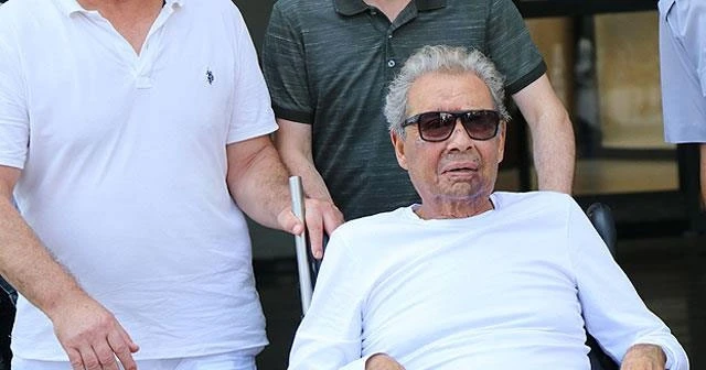 Sanatçı Can Gürzap taburcu edildi