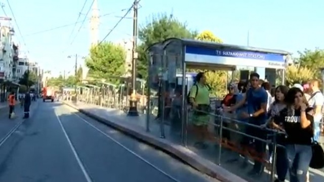 Sultanahmet&#039;te tramvay seferleri yeniden başladı