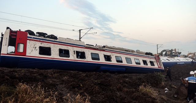 Vali&#039;den tren kazasına gidenlere teşekkür