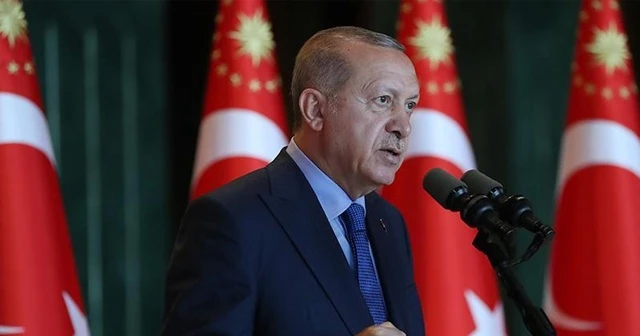 'Zaferlerini masa başında değil er meydanında kazanmakla maruf bir milletiz'