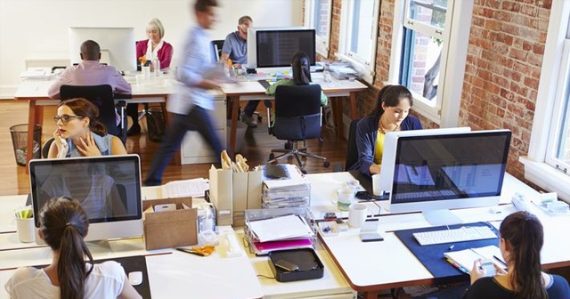Açık ofiste çalışanlar daha aktif ve stressiz oluyor