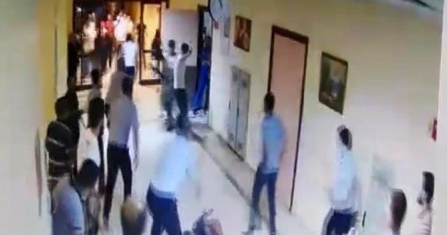 Acil servis savaş alanına döndü, yaralılar var
