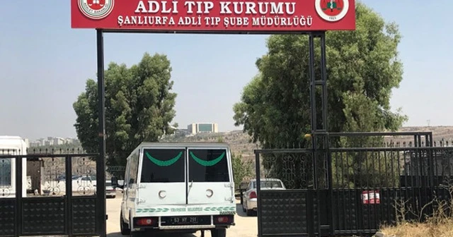 Babasının kucağından düştü! Feci ölüm...
