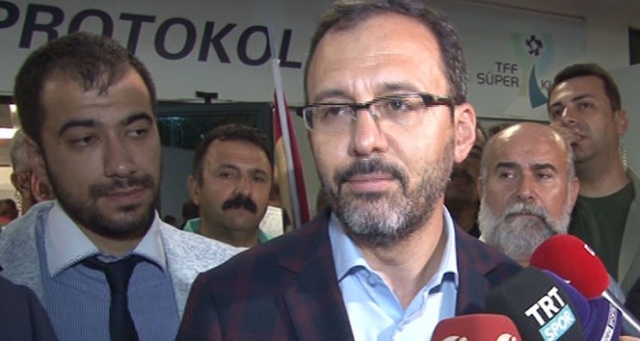 Bakan Kasapoğlu, &#039;Bir Anadolu takımının kupayı alması bir başarı hikayesidir&#039;