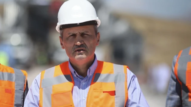 Bakan Turhan YHT hattında incelemelerde bulundu