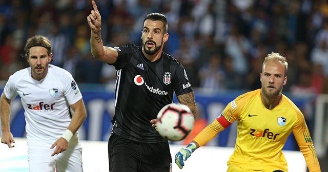 Beşiktaş 3 puanı 3 golle aldı