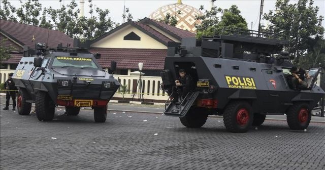 Endonezya&#039;da operasyonlarda 77 şüpheli öldürüldü