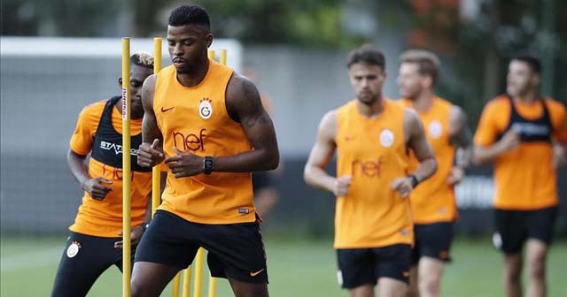 Galatasaray&#039;da Ryan Donk&#039;un tedavisine başlandı