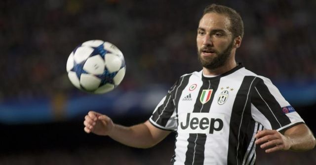 Higuain resmen Milan&#039;da