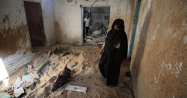 İsrail&#039;in saldırısı Filistinli anne ve bebeğini şehit etti