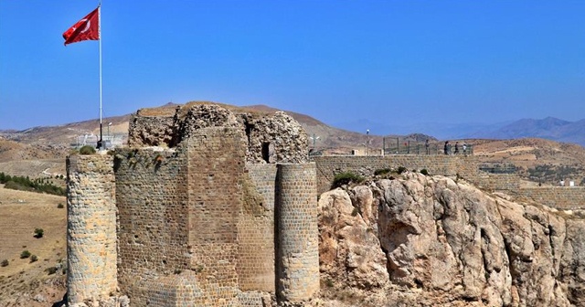 Medeniyetler beşiği &#039;Harput&#039;un çehresi değişiyor