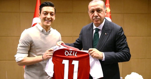 Mesut Özil&#039;e Türkiye&#039;den sürpriz talip