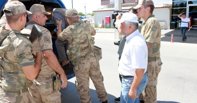 PKK’lılara yardım edenlere operasyon: 8 gözaltı