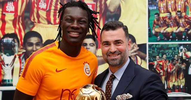 TPFD&#039;den Gomis&#039;e &#039;Altın Top&#039; ödülü