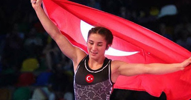 Zeynep Yetgil&#039;den altın madalya