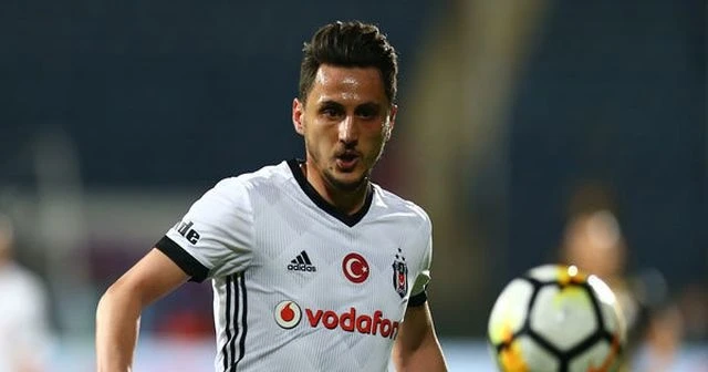 9 takımı reddetti, takımda kaldı!