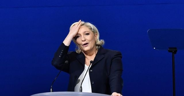 Fransa&#039;da Le Pen&#039;in partisine 1 milyon avro ceza
