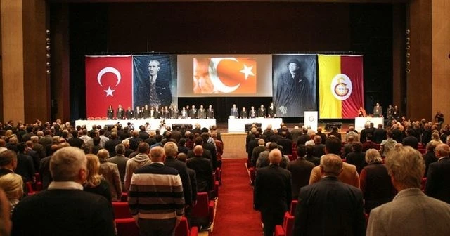 Galatasaray'ın borcu açıklandı!