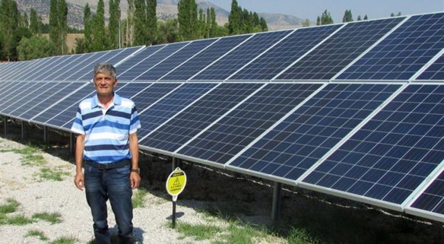 İhtiyaçları için elektrik üretirken para kazandılar