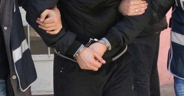 İzmir’de terör propagandası yapan 11 kişi gözaltına alındı