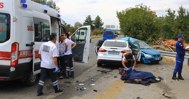 Muğla&#039;da feci kaza, 2 ölü 5 de yaralı var