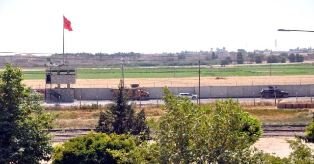 Suriye sınırından Türkiye&#039;ye taciz ateşi açıldı