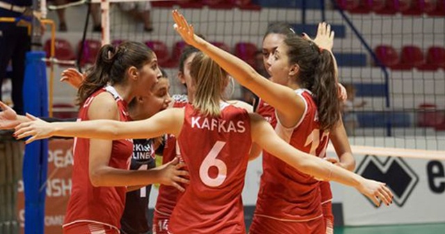 U19 Bayan Milli Takımımız, Sırbistan’ı 3-1&#039;le geçti