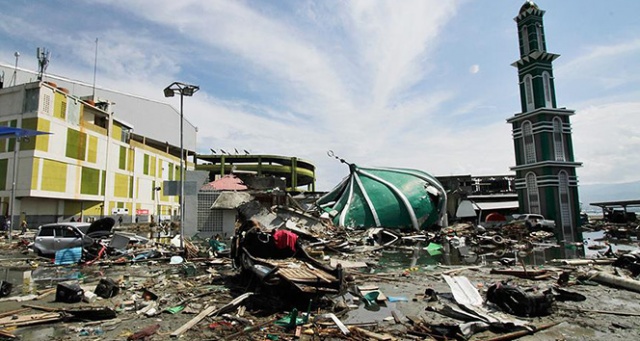 BM&#039;den Endonezya&#039;daki deprem ve tsunami mağdurlarına yardım