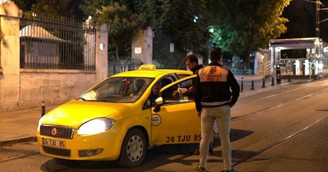 Ehliyeti olmayan taksici yakayı ele verdi