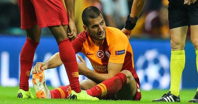Galatasaray&#039;da Eren Derdiyok sakatlandı
