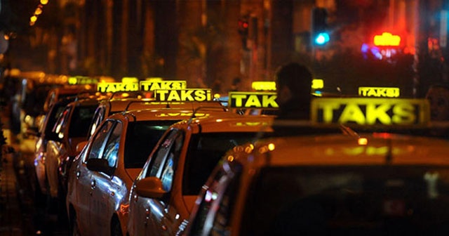 İstanbul Valisi açıkladı! Sorun çıkartan taksici yandı!